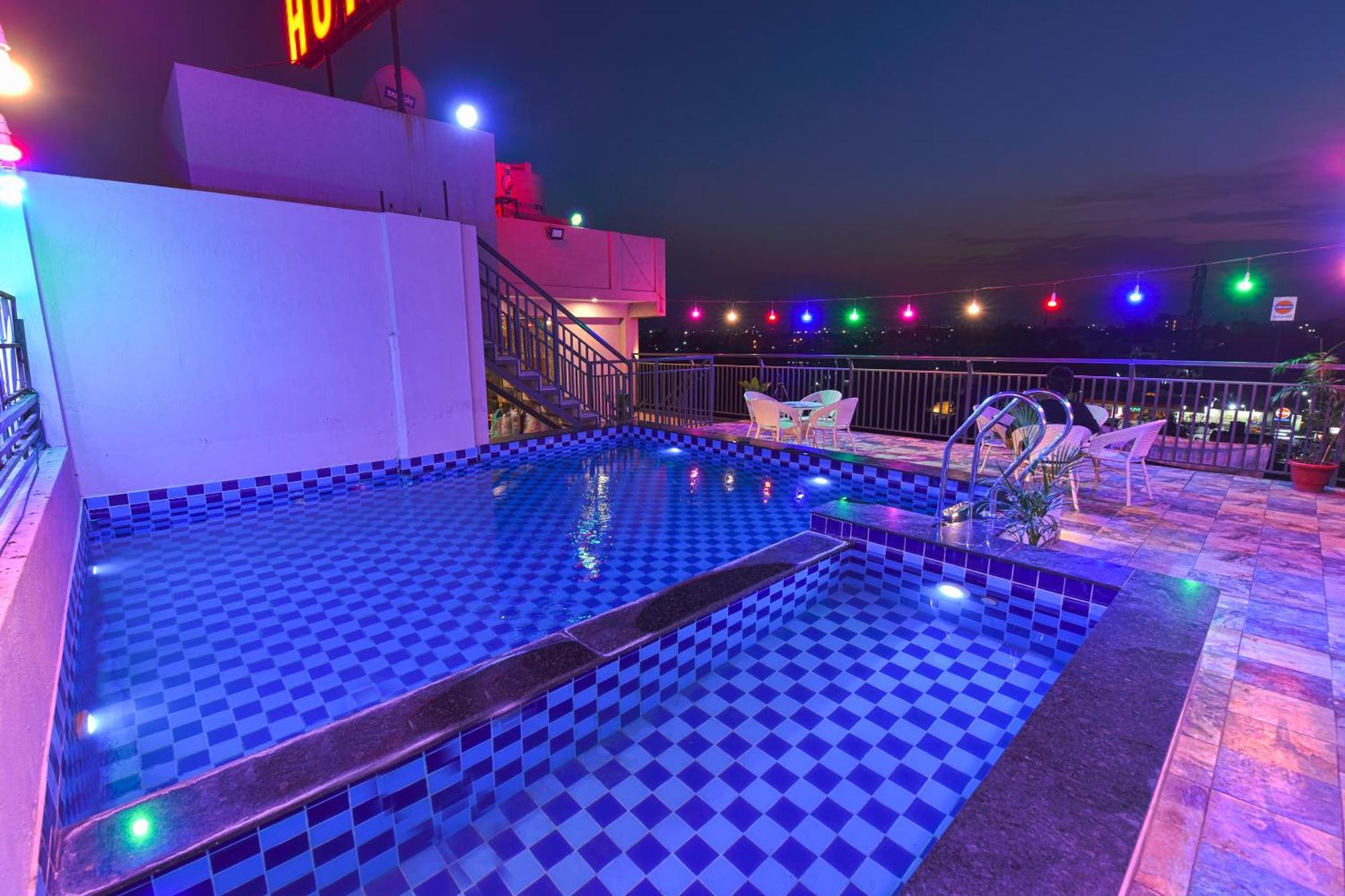 Hotel Remark 烏代浦 外观 照片