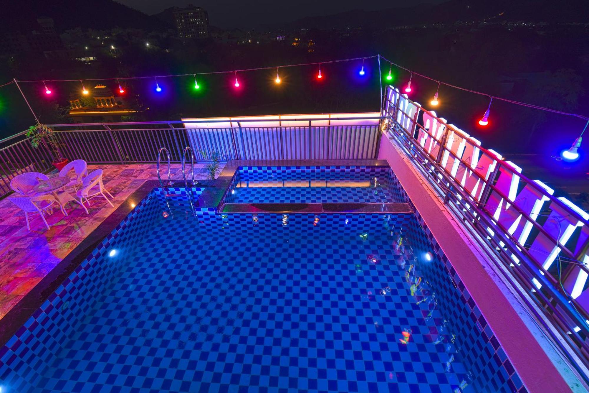 Hotel Remark 烏代浦 外观 照片